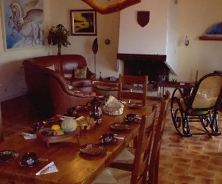 D'hotes La Forterie Oda ve Kahvaltı Vairé