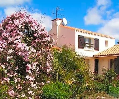 D'hotes La Forterie Bed & Breakfast 3*